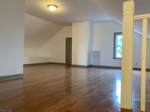 54 2 St, Newark NJ 07107-3106 exterior