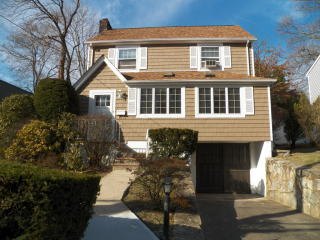 45 Harvard Dr, Hartsdale NY  10530-2006 exterior