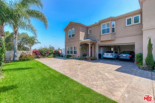 4629 172nd St, Lawndale, CA 90260-3415