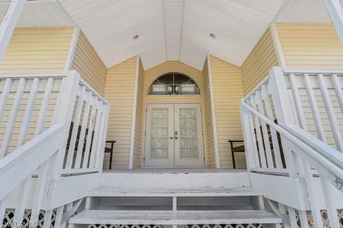 27269 River Royale Ct, Bonita Springs FL  34135-4765 exterior