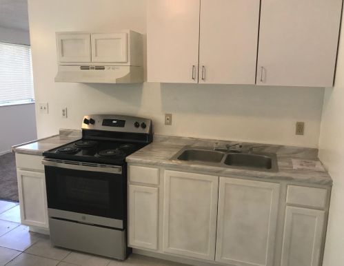 3407 Anaconda Dr, Cincinnati, OH 45211-3703