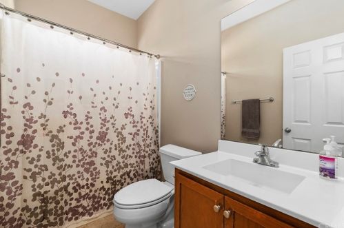 34122 Camelina St, Lake Elsinore CA  92532-2957 exterior