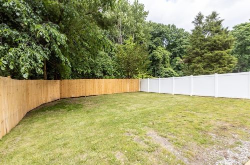 410 Maytide St, Pittsburgh PA  15227-1848 exterior