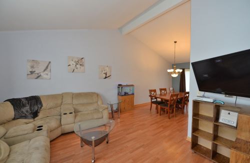 3322 15th St, Kenosha, WI 53144-3232