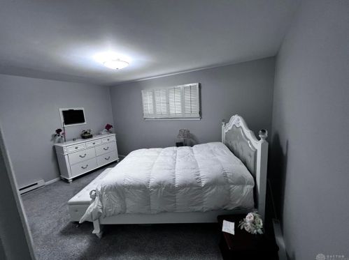 8383 Cheviot Rd, Cincinnati OH  45247-3803 exterior