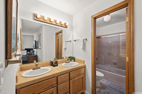 1536 Oglala Ct, South Lake Tahoe CA  96150-4723 exterior
