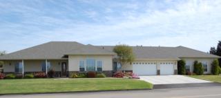 4192 Fallon Ave, Fresno, CA 93722-9711