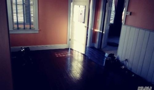 2776 Maple Ave, North Bellmore, NY 11710-2454