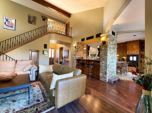 10153 Topaz Dr, Scottsdale AZ  85258-4808 exterior