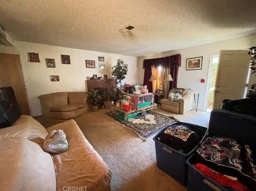 17845 Sweetaire Ave, Lancaster, CA 93535-7532