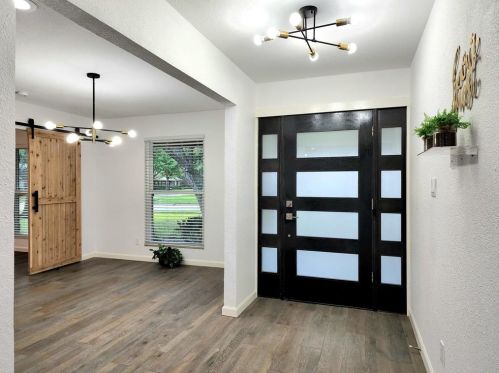 919 Loganwood Ave, Richardson TX  75080-3053 exterior