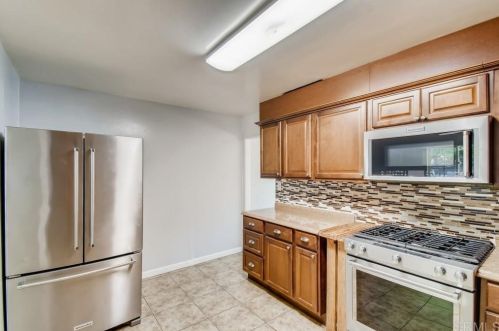 1860 Ensenada St, Lemon Grove CA  91945-3736 exterior