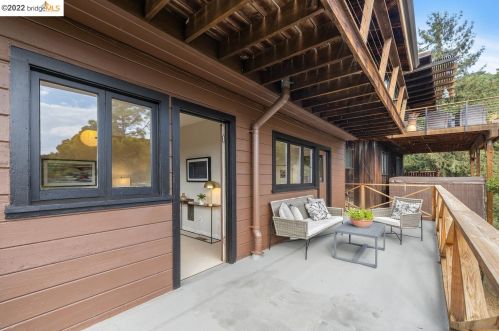 490 Panoramic Way, Berkeley CA 94704-2540 exterior