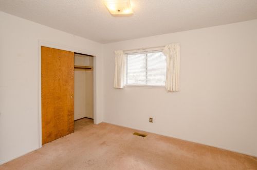 4 Casa Linda Dr, Woodland CA  95695-4612 exterior