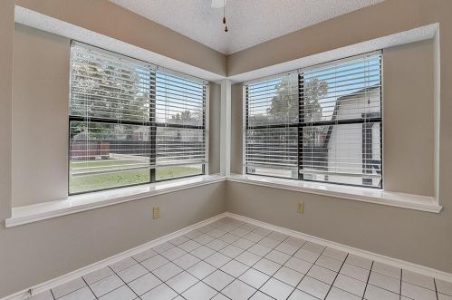 608 Meadowbrook St, Allen TX  75002-4730 exterior