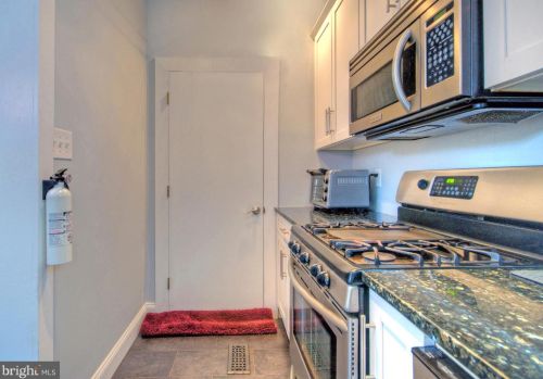 11 Brown St, Gloucester NJ  08030-1837 exterior