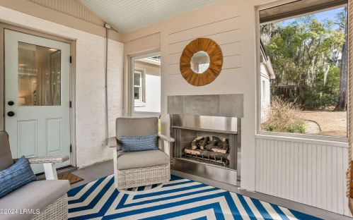 1902 Park Ave, Beaufort SC  29902-3816 exterior