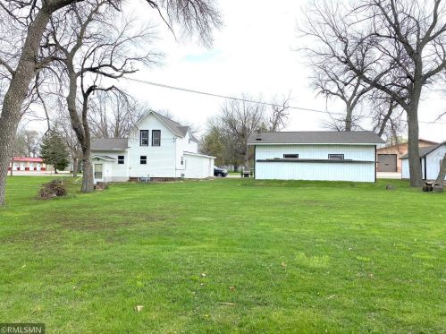 330 Main St, Buffalo Lake, MN 55314-1036