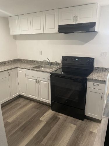 1714 Georgia Ave, Fort Pierce, FL 34950-6721