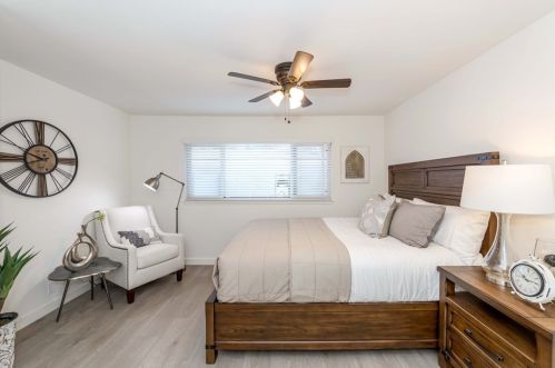 5180 Dover Dr, Buena Park CA  90623-2313 exterior