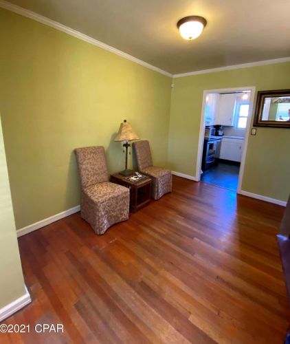 4334 7th Ave, Marianna, FL 32446-2037