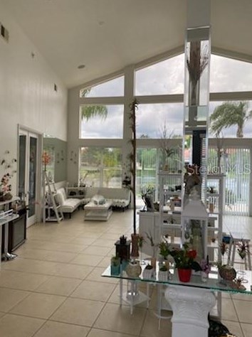 6842 Cancun Ct, Land O Lakes, FL 34637-7813