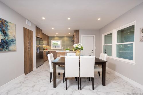 3486 Mountain View Dr, San Diego CA  92116-1950 exterior