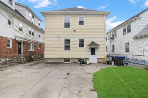 193 Unit St, Providence RI 02909-3941 exterior