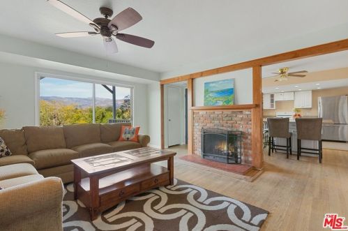5 Brandt Ave, Oak View, CA 93022-9520