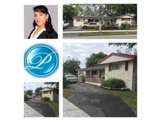 6900 Hood St, Hollywood FL  33024-3711 exterior