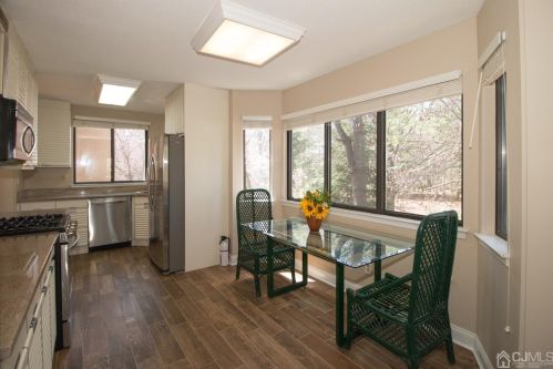 501 Sayre Dr, Princeton NJ  08540-5855 exterior