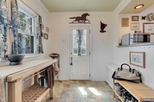 17 Glenwood Ave, Bloomfield NJ  07003-2201 exterior