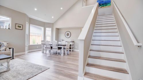 2133 Vintage Cir, Santa Rosa CA  95404-1350 exterior