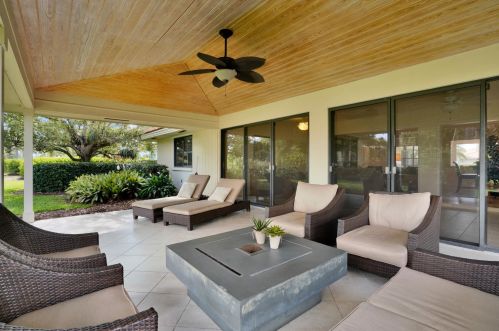 1393 Troon Cir, Palm City, FL 34990-4410