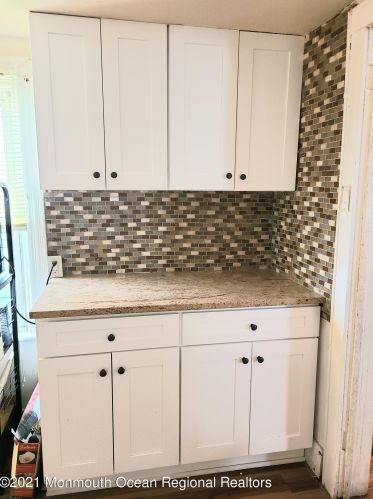 1023 Sewall Ave, Tinton Falls NJ  07712-6447 exterior