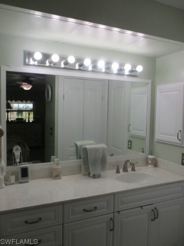 4472 Lake Heather Cir, Saint James City FL  33956-2614 exterior