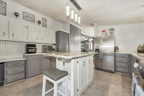 208 Cv Vw Dr, Chita TX  75862-8446 exterior