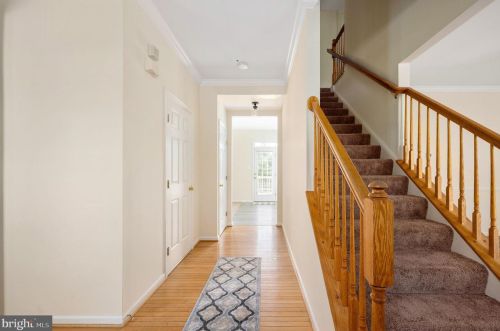 6 Riggs Rd, Fredericksburg VA  22405-2149 exterior