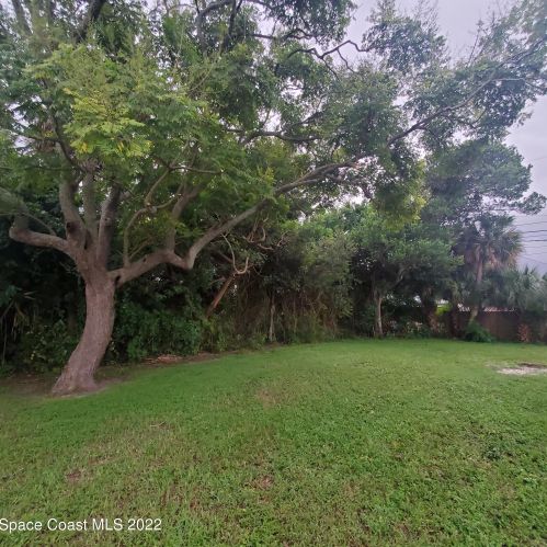 453 Camel Cir, Cocoa FL 32927-8719 exterior