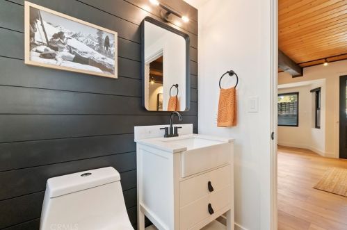 1125 Big Bear Blvd, Big Bear City CA  92314-9277 exterior