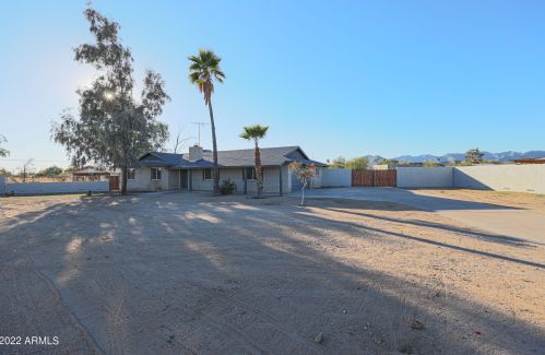 1912 200 Ave, Buckeye AZ 85326-9014 exterior