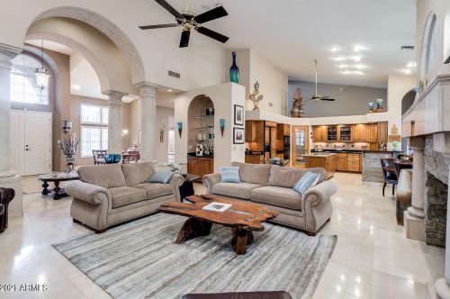 15257 18th St, Phoenix AZ 85022-5038 exterior