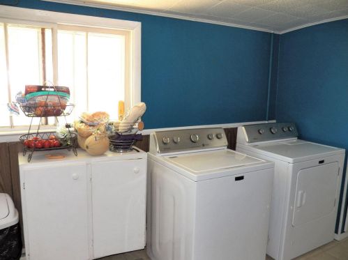 525 Huron Rd, Green Bay, WI 54311-7635