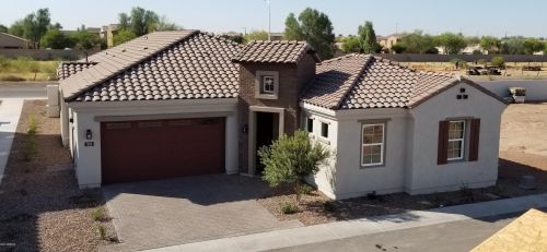 223 Aster Dr, Chandler, AZ 85286-3945
