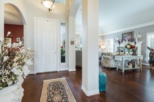 9021 Gardenia Dr, Denton, TX 76207-8619