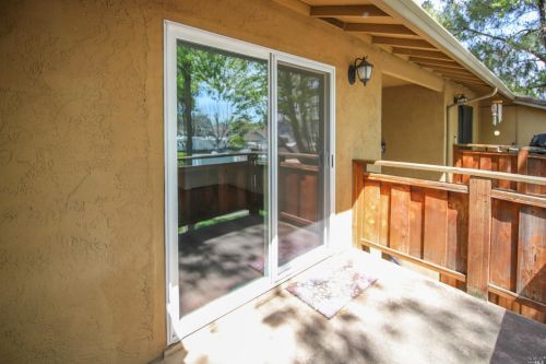 502 Arcadia Dr, Vacaville CA  95687-3355 exterior