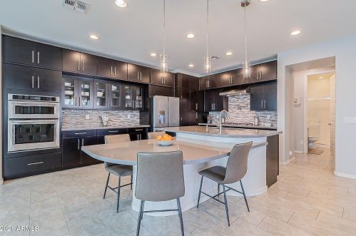 3942 Canyon Pl, Chandler AZ  85249-2075 exterior