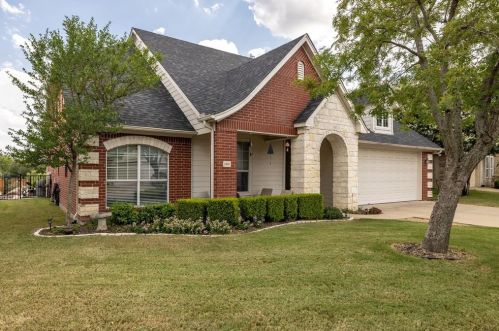609 Elizabeth Pl, Weatherford, TX 76086-3901