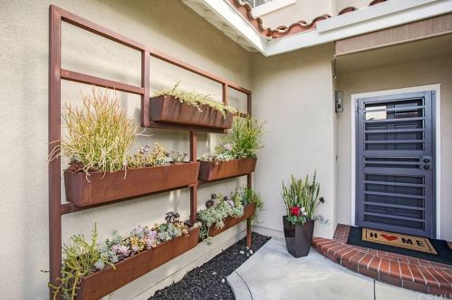 18 Los Platillos, Trabuco Canyon, CA 92688-3228