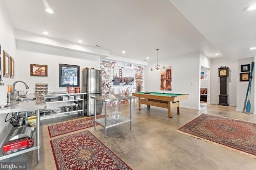 24234 Lands End Dr, Madison Mills VA  22960-3543 exterior